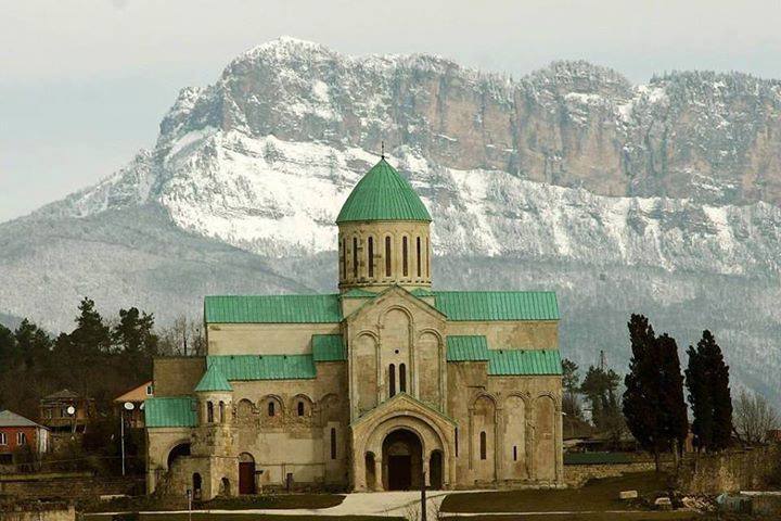 სამართლისა და ზნეობის ურთიერთმიმართება წარსულსა და დღევანდელობაში 