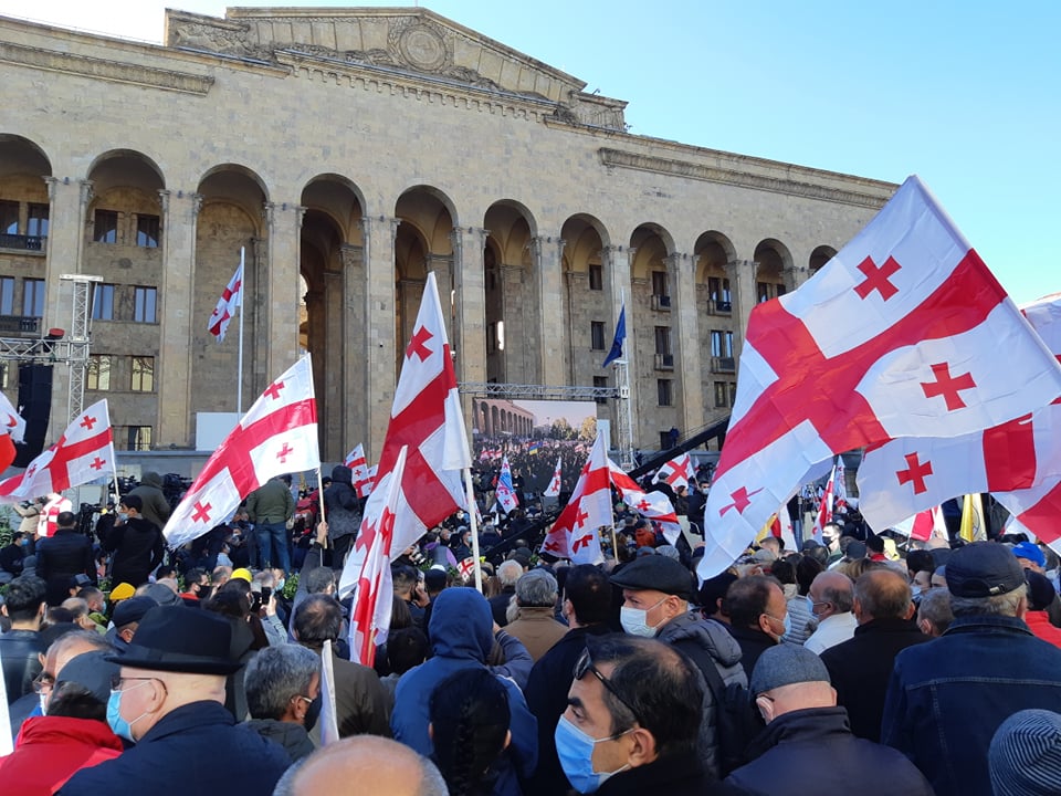 დროა, ხმა ამოიღოს ოპოზიციამ და სრულად ამხილონ ფსევდო -ოპოზიცია 